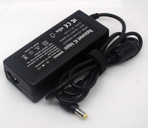 Toshiba Satellite W30Dt-A AC Adapter